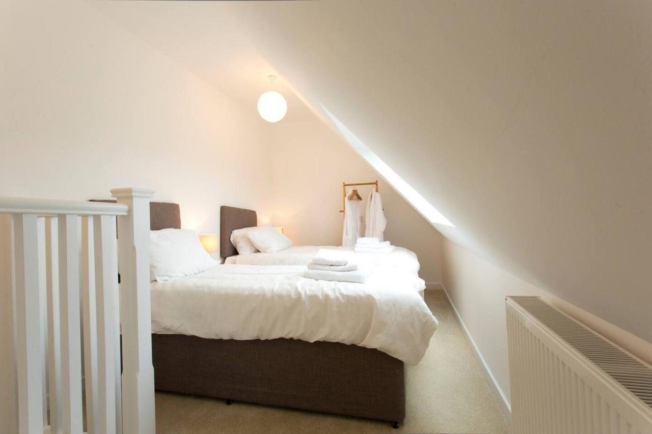 Remarkable 2-Bed Apartment In Culross Exteriér fotografie