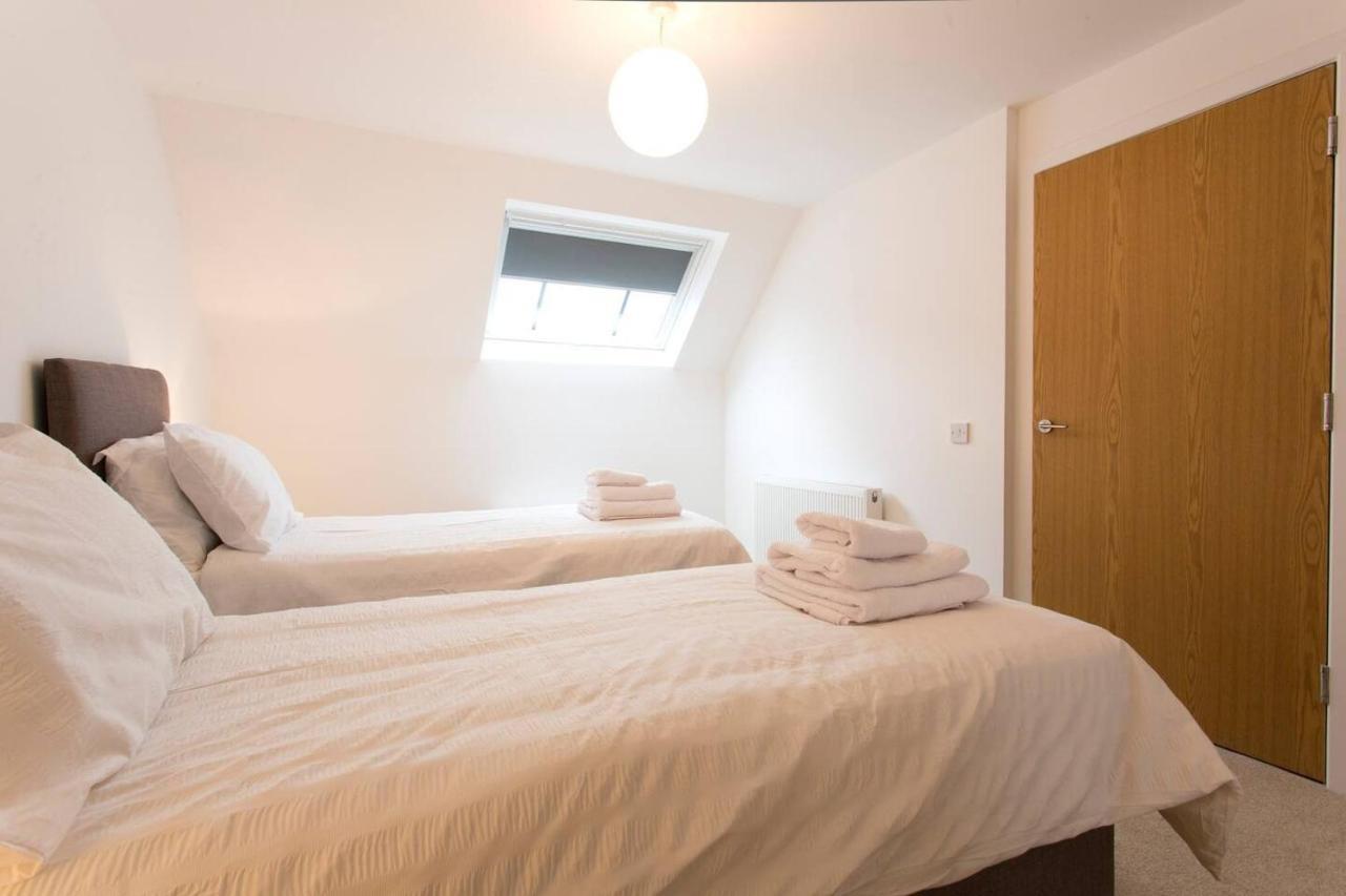 Remarkable 2-Bed Apartment In Culross Exteriér fotografie