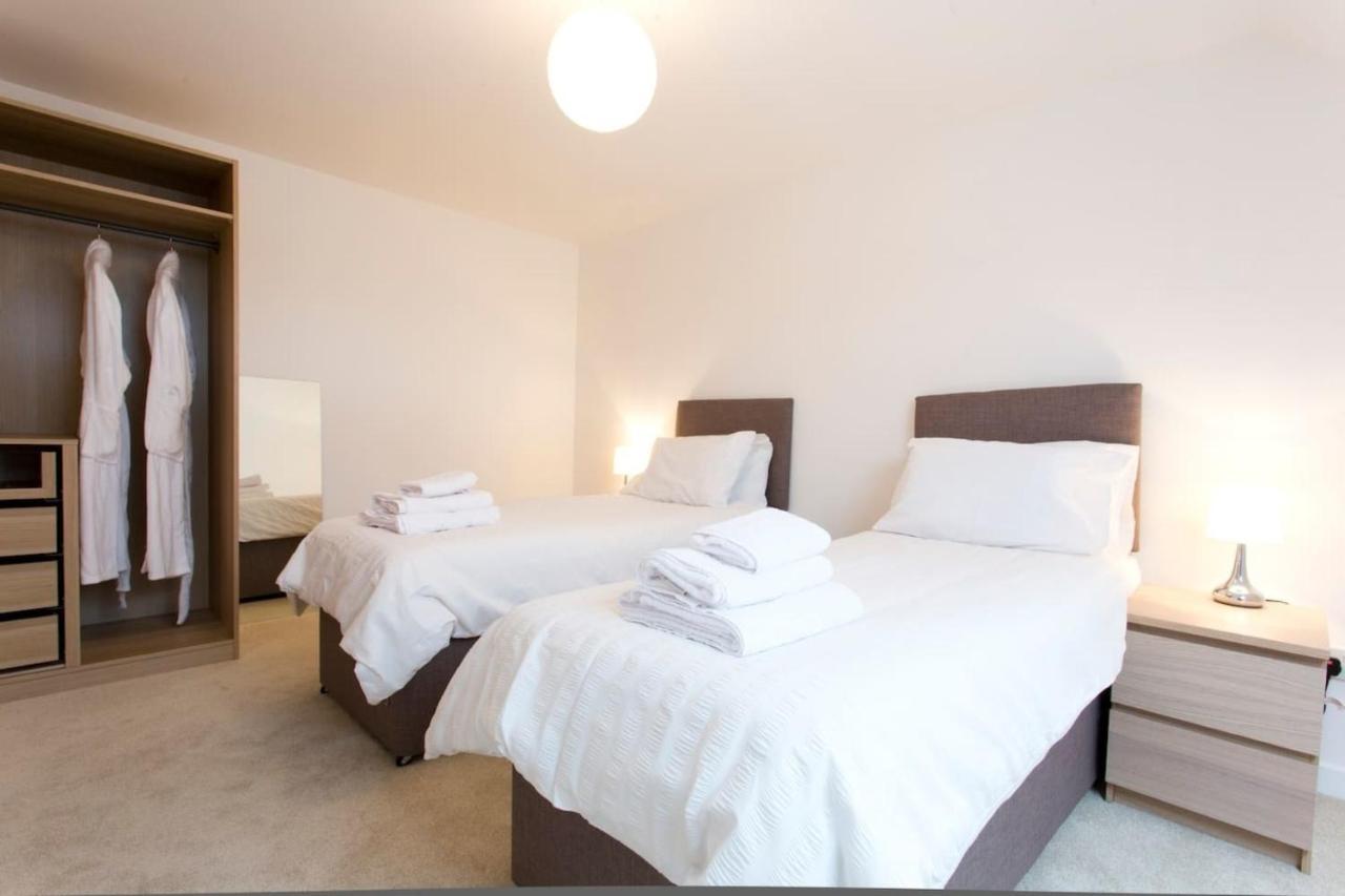 Remarkable 2-Bed Apartment In Culross Exteriér fotografie